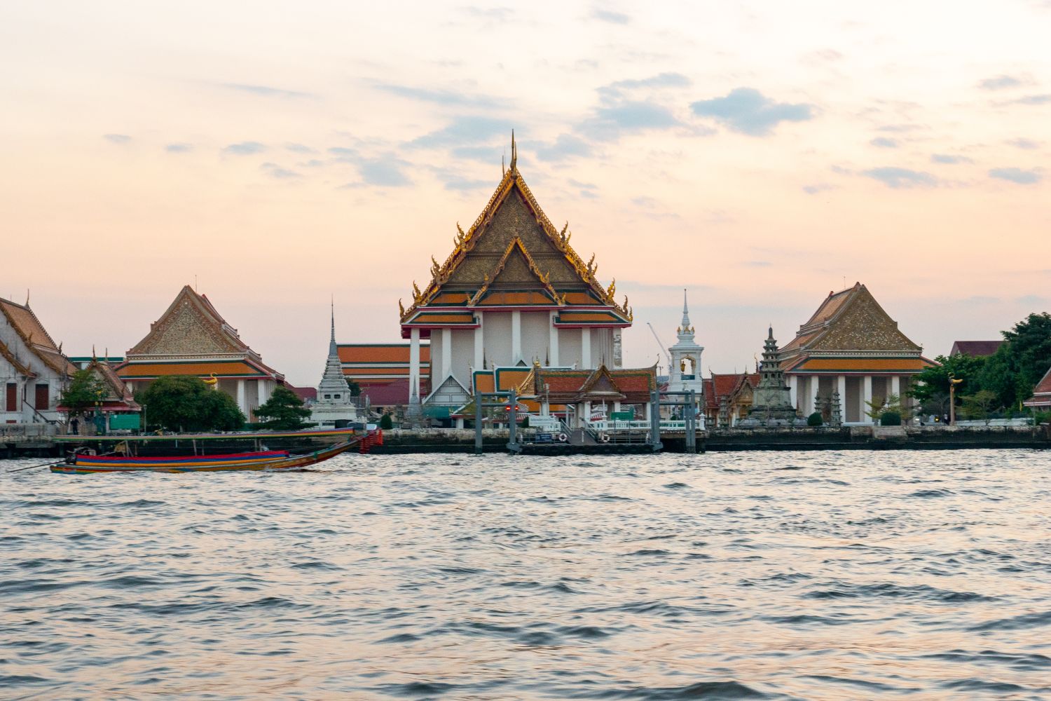 Seaside destinations near Bangkok